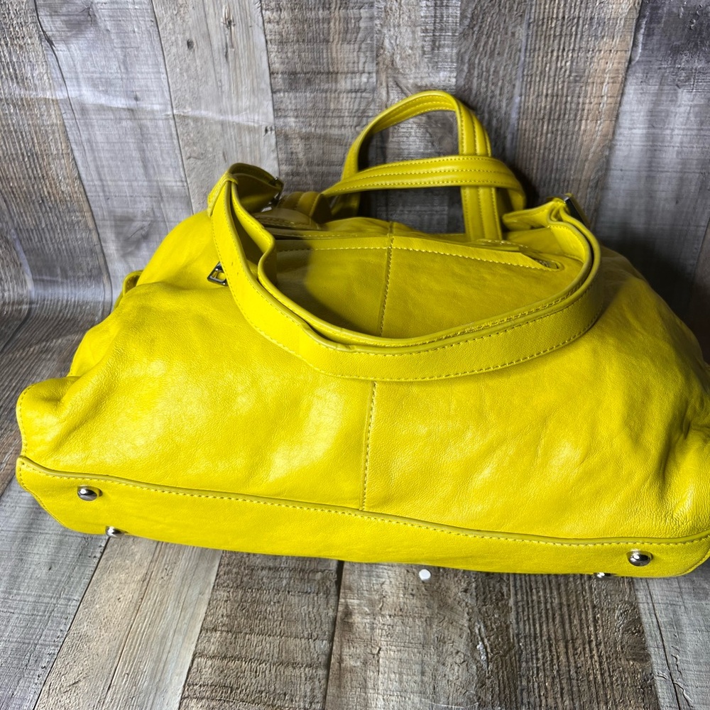 Finn Esker Yellow Women's shoulder Crossbody Bag - Picture 8 of 16